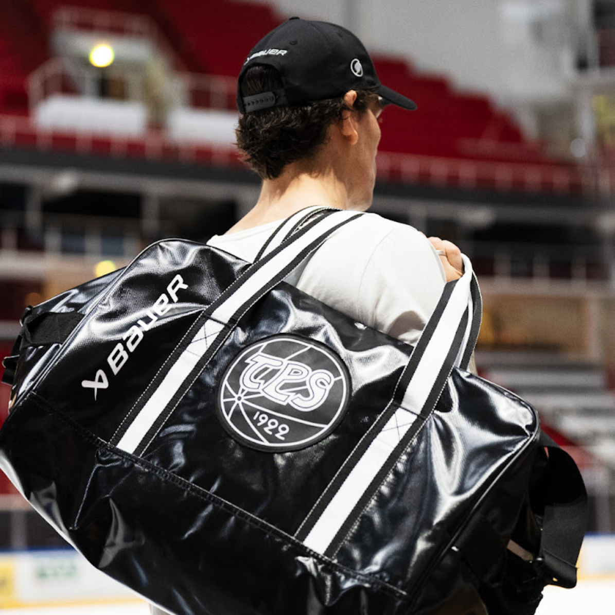 TPS x Bauer urheilukassi